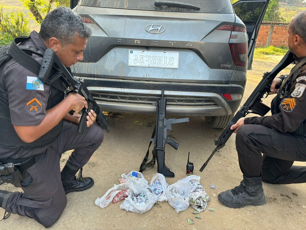 Bandidos ficaram feridos em confronto em Belford Roxo